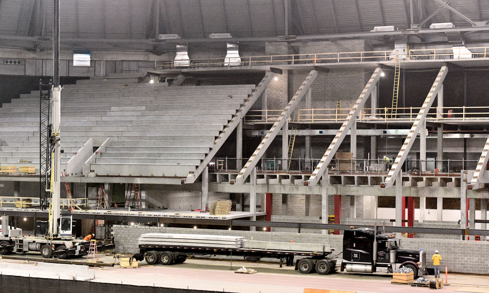 USD DakotaDome renovation